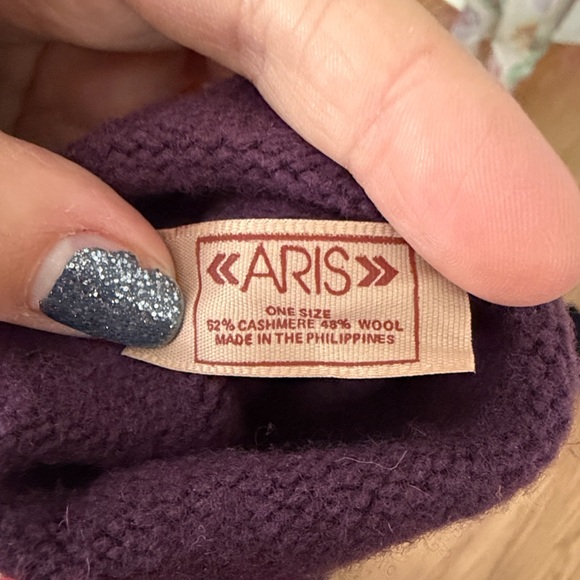 Aris Purple cashmere/Wool Gloves - Picture 4 of 6